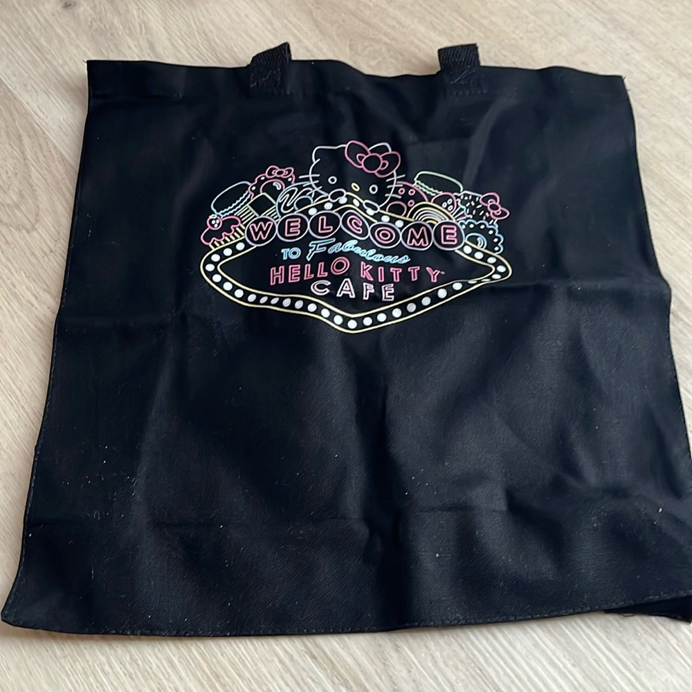 Las Vegas Hello Kitty cafe black tote